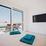 Sofia Atlantica Villa Lourinhã